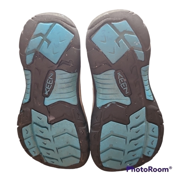 KEEN Newport Sandals - Picture 2 of 8